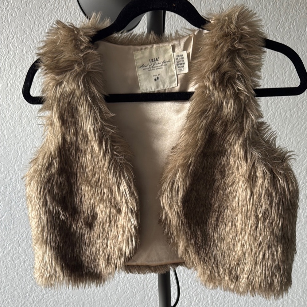 H&M Faux Fur Vest in Tan